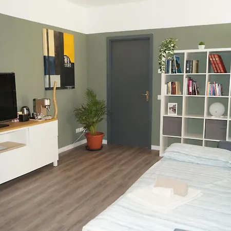 Apartment Navigli-darsena In The Heart Of The Milan